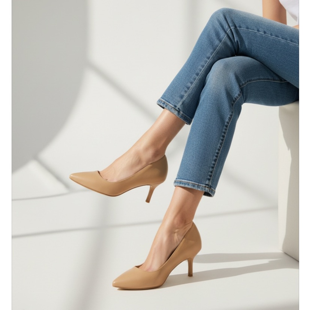 New French Connection Women's Kate Pump Size 6 Pointed Heels Nude